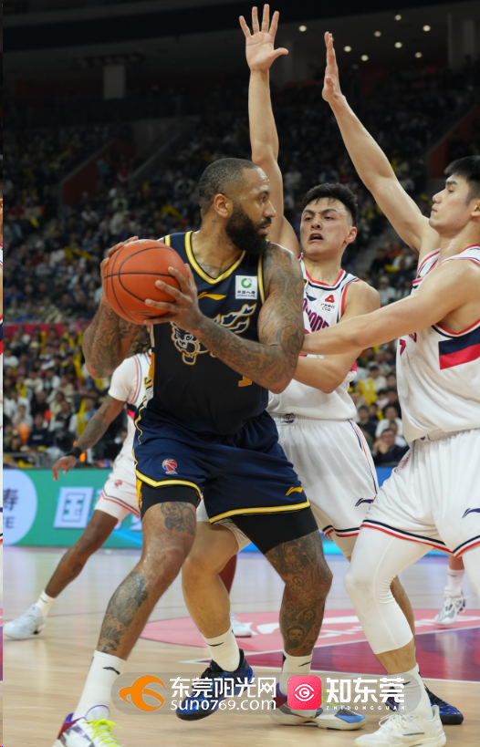 福建队鏖战广州队，杜兰特状态火热的简单介绍